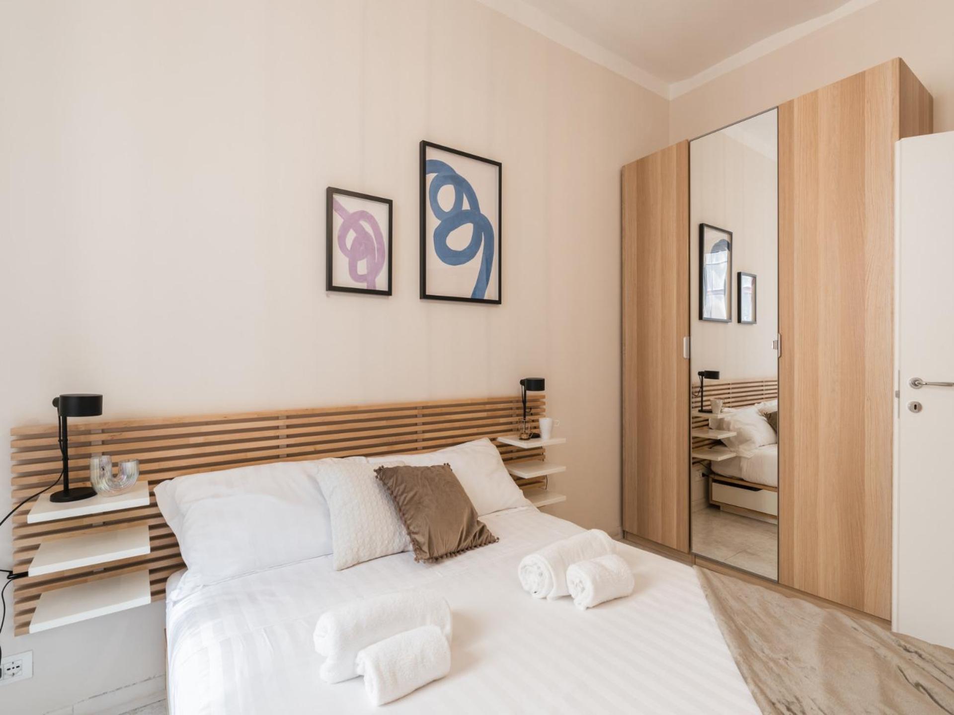 The Best Rent - Spacious One-Bedroom Apartment Near Colosseum Roma Esterno foto